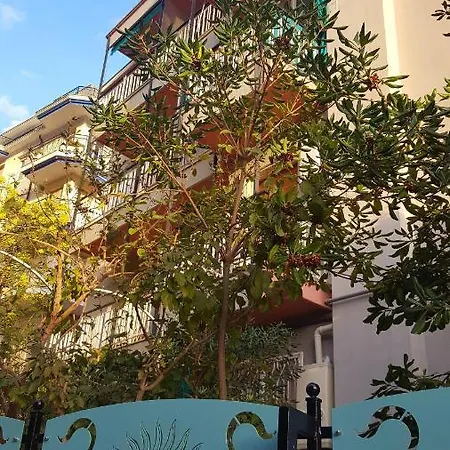 Casa Morandi - Little Private Gem In Apartament Ospedaletti